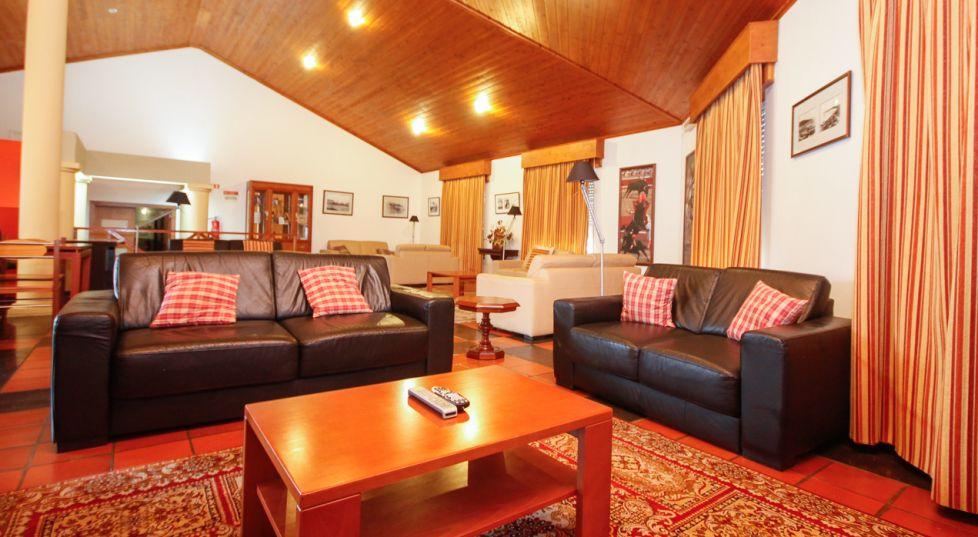Hotel Teresinha Praia da Vitória Eksteriør billede