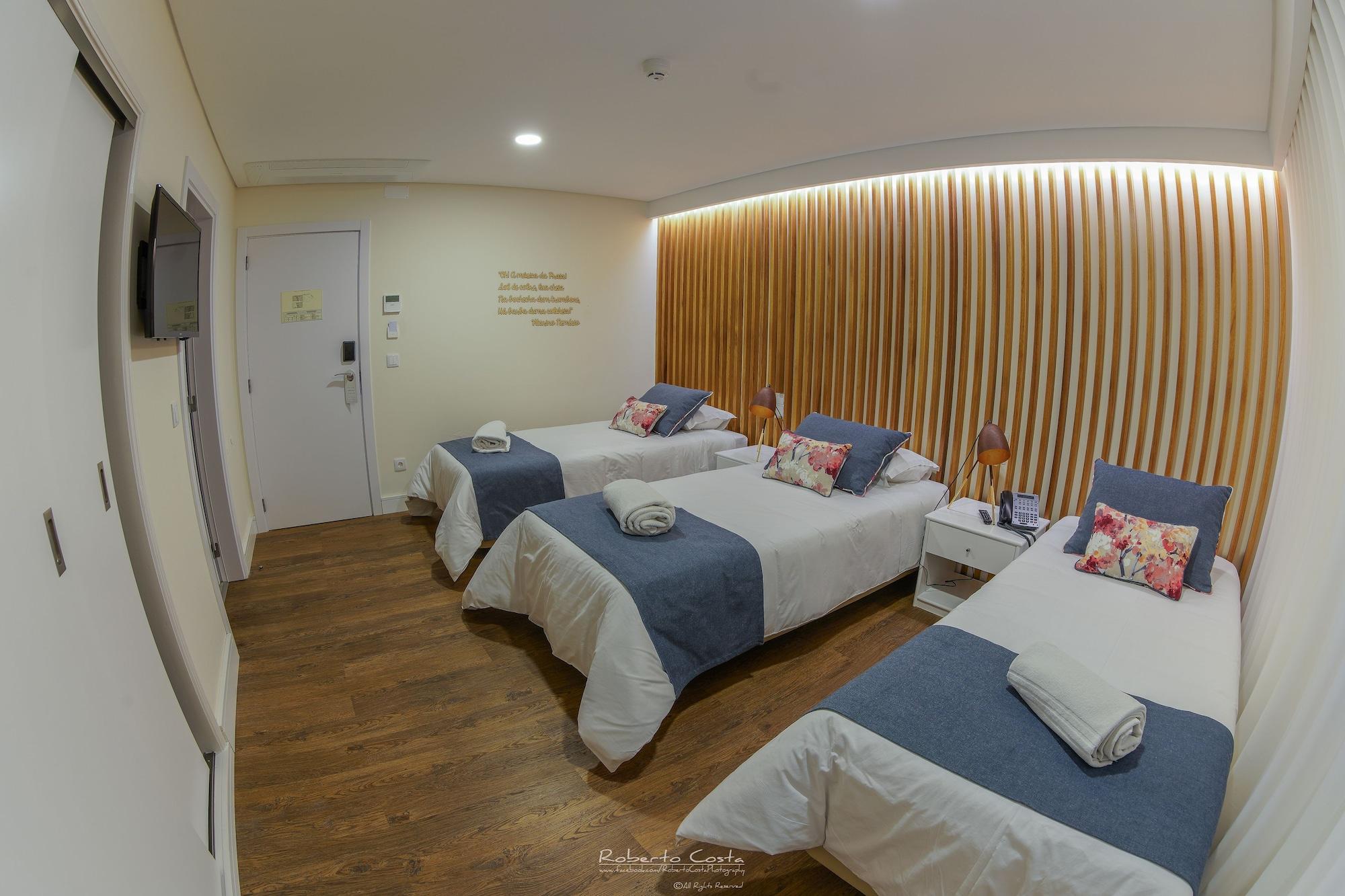 Hotel Teresinha Praia da Vitória Eksteriør billede