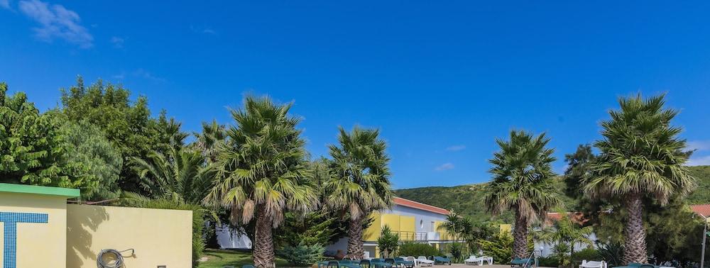 Hotel Teresinha Praia da Vitória Eksteriør billede