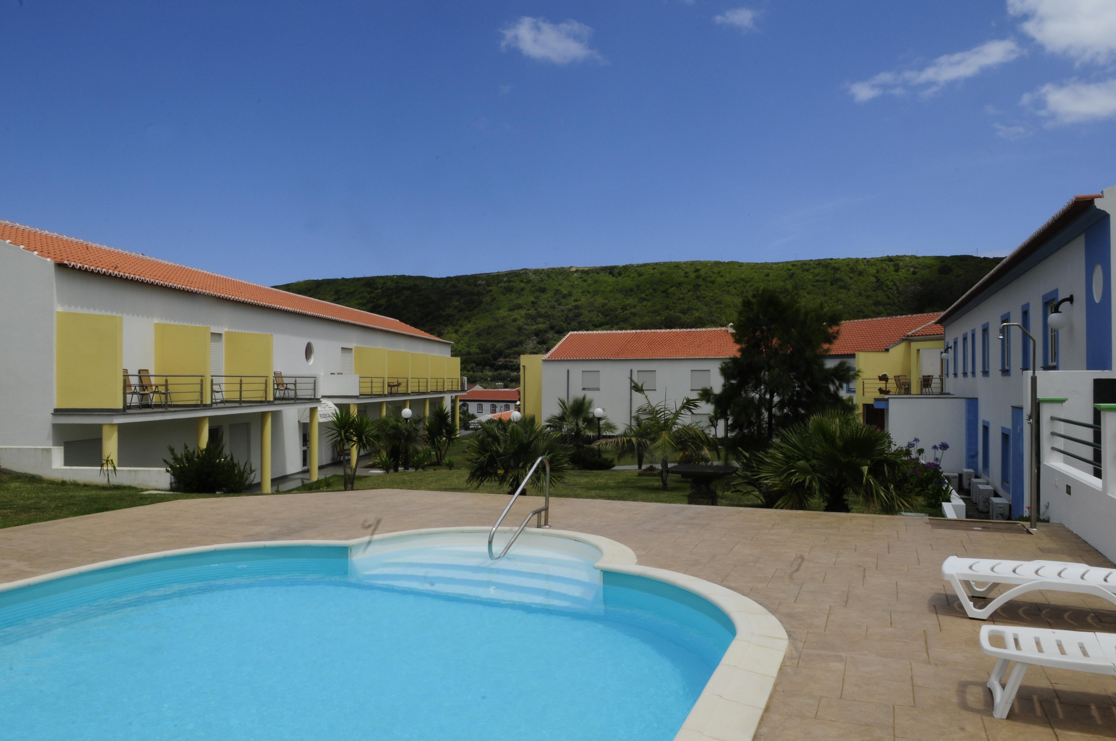 Hotel Teresinha Praia da Vitória Eksteriør billede