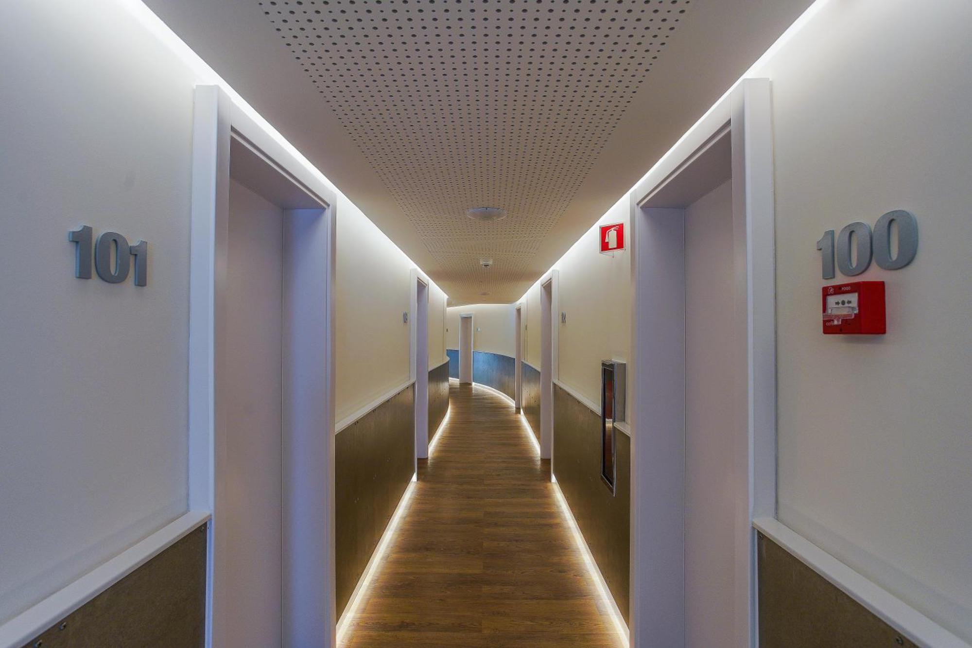 Hotel Teresinha Praia da Vitória Eksteriør billede