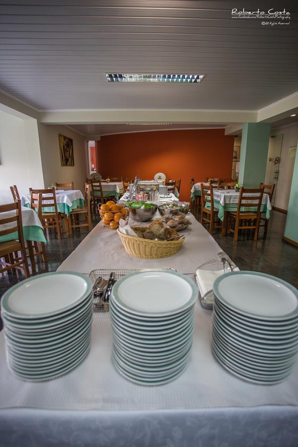 Hotel Teresinha Praia da Vitória Eksteriør billede