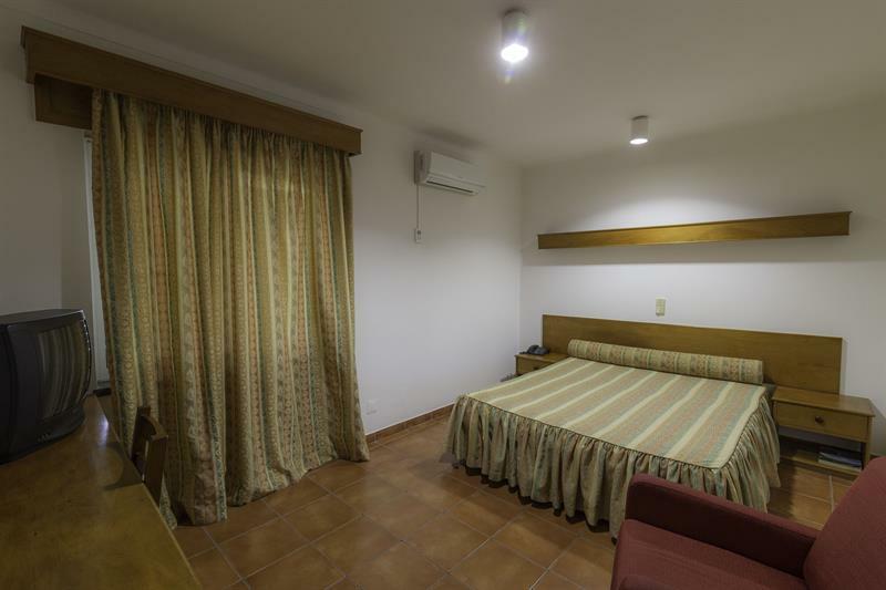 Hotel Teresinha Praia da Vitória Eksteriør billede